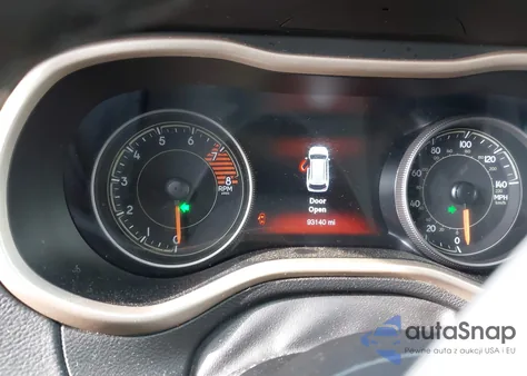 2017 Jeep Cherokee Limited 4X4 z USA, uszkodzony, nr VIN 1C4PJMDS1HW606821